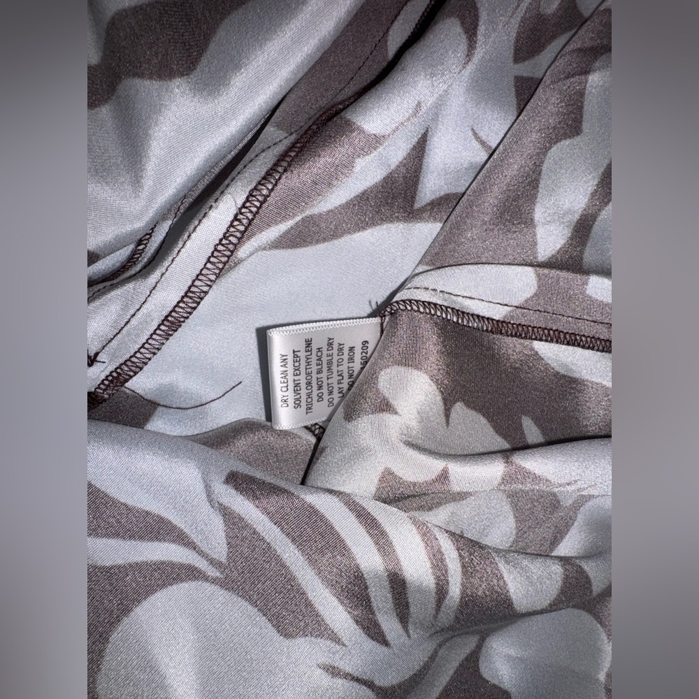 NEW LA LIGNE Floral Halter Neck Silk Midi Summer Dress Size L - Picture 8 of 9